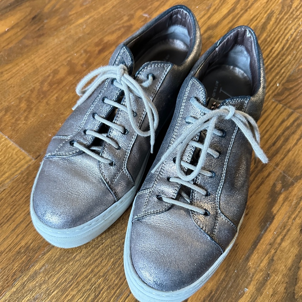 pre-loved AGL SNEAKERS SIZE 38 1/2 color Copper
